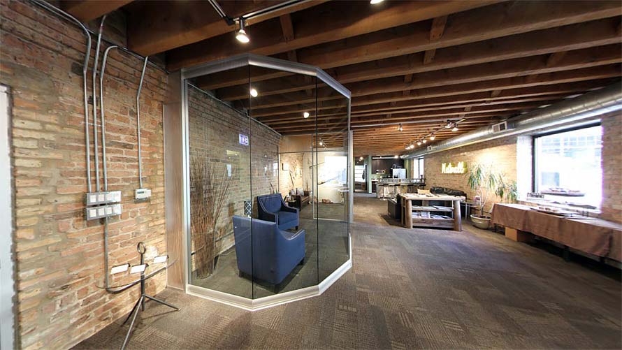 Glass Curved Wall